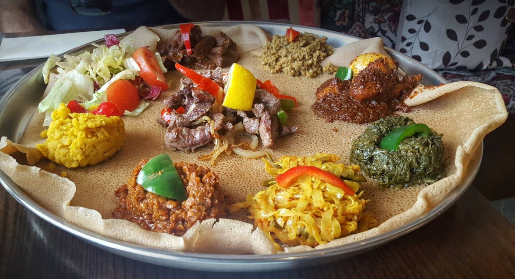 Adulis Eritrean Restaurant – Oval